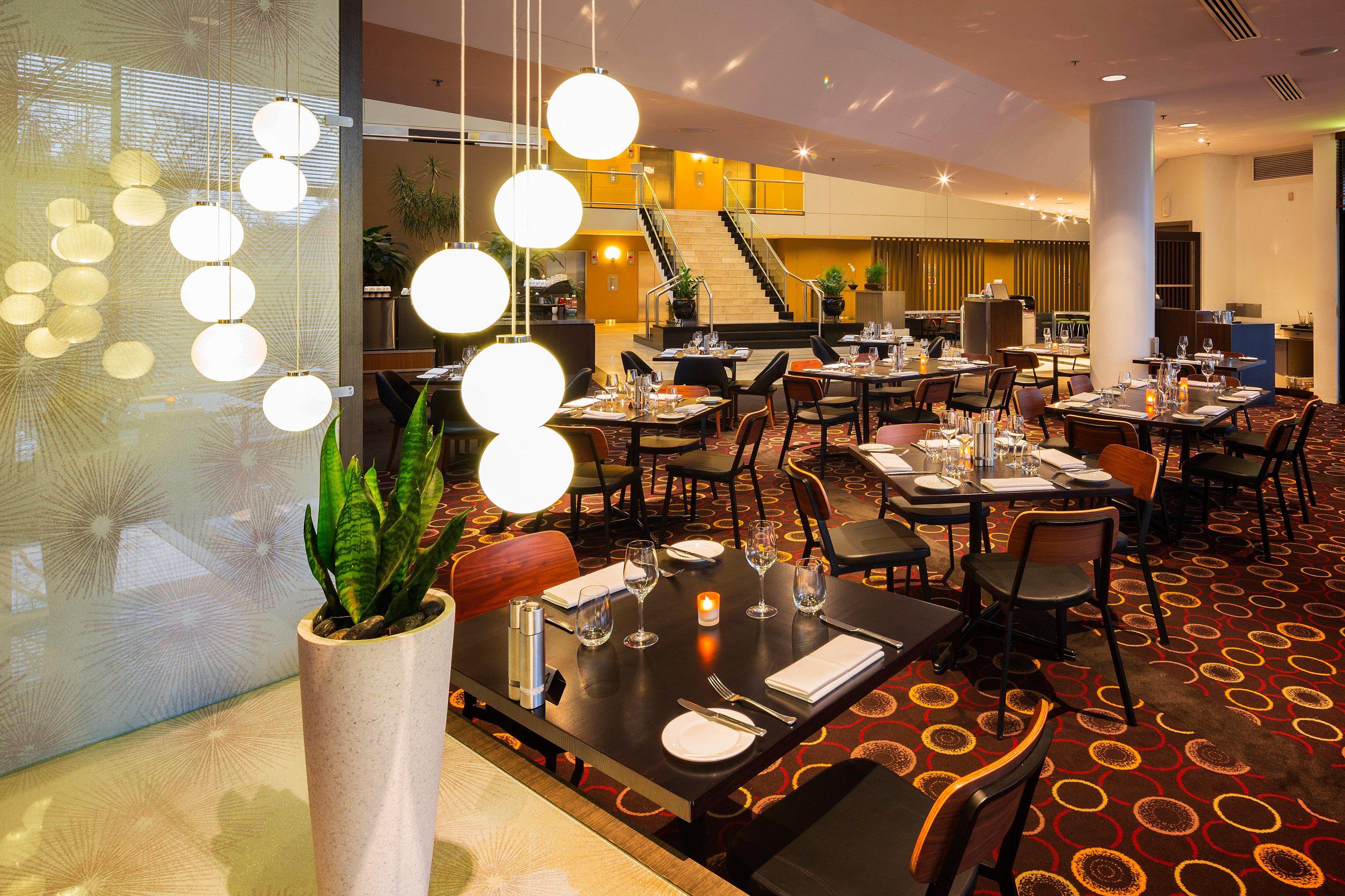 Crowne Plaza Canberra By Ihg Exterior photo